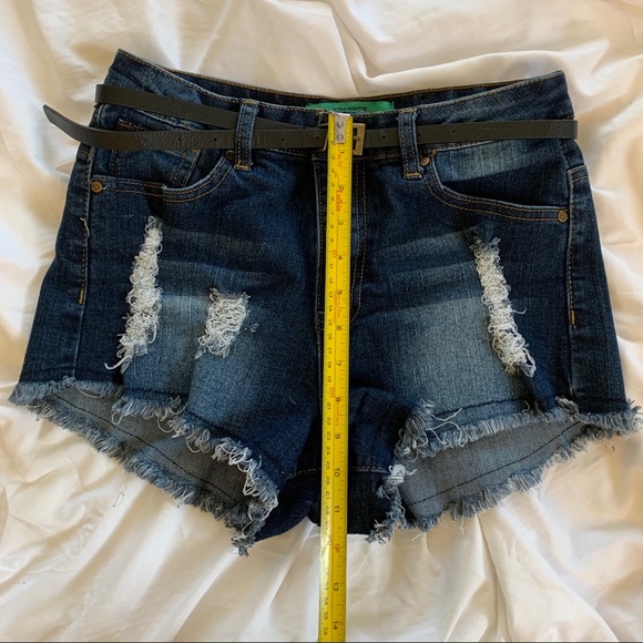 High Waisted Urban Denim Shorts with Free Belt! - Picture 7 of 8